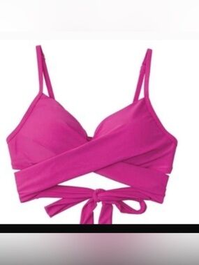 Cupshe Fuchsia Halter Bikini Top